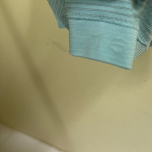 Lululemon Swiftly Tech Racerback Tank Top 2.0 Stretch 2022 Race Run Light Blue - Picture 5 of 11